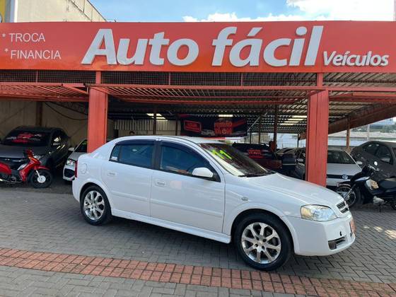 CHEVROLET ASTRA 2.0 MPFI ADVANTAGE 8V FLEX 4P MANUAL